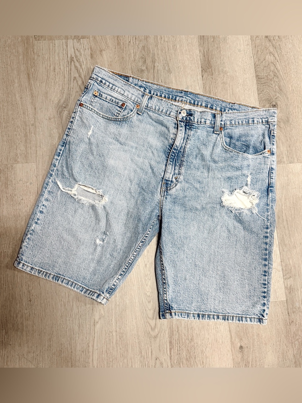•LEVI STRAUSS• 405 DENIM SHORTS